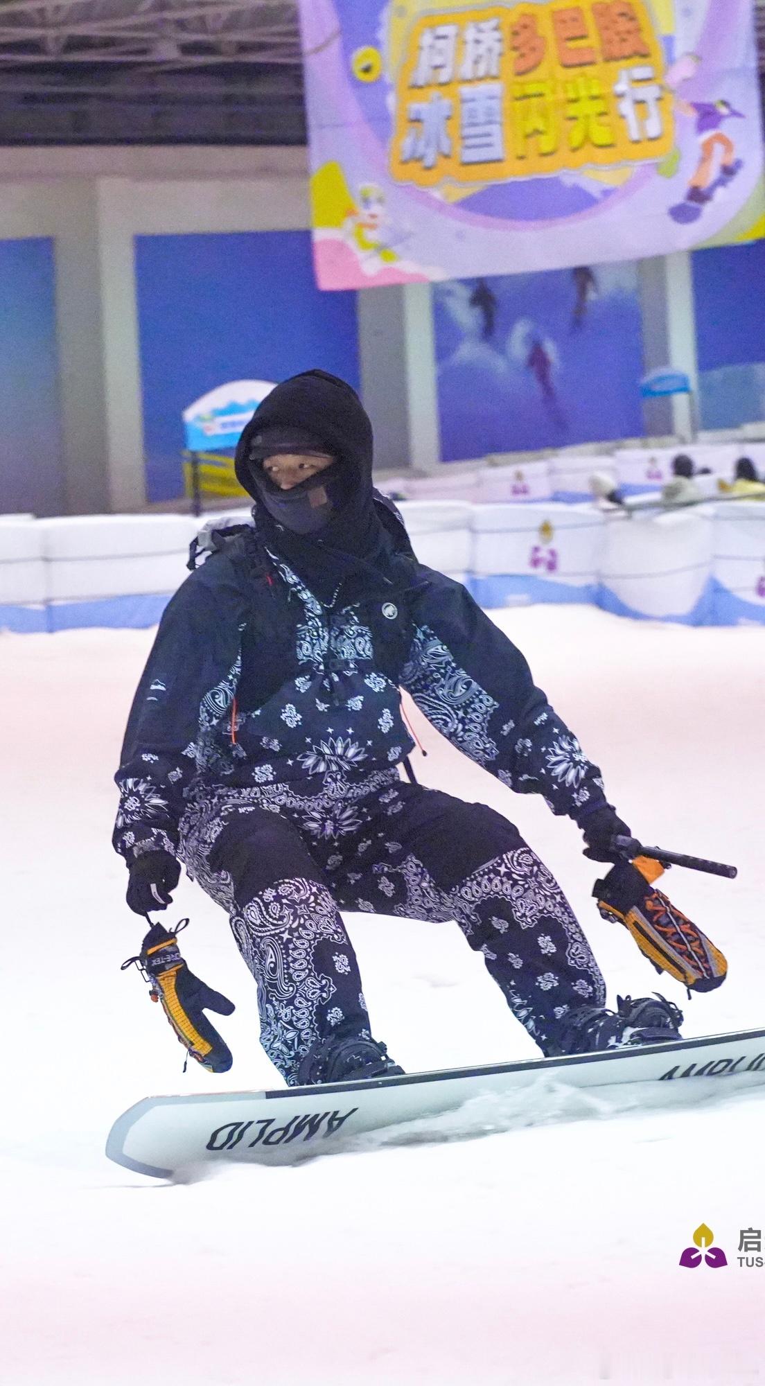 今天总算把走后刃整明白了，为啥髋屈伸，在滑雪的专业术语叫折叠，理解了一个礼拜。。