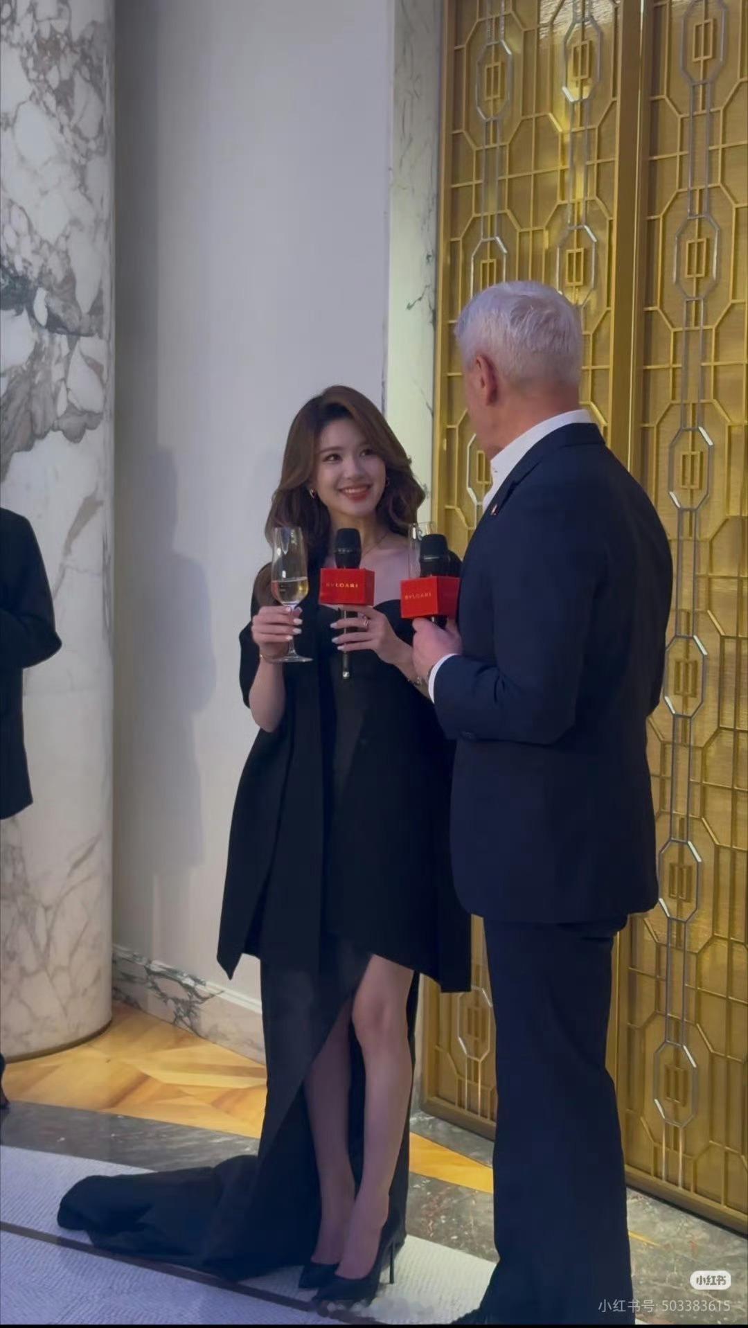 赵露思 虞书欣近期生图，来看看两位大美女的状态如何 