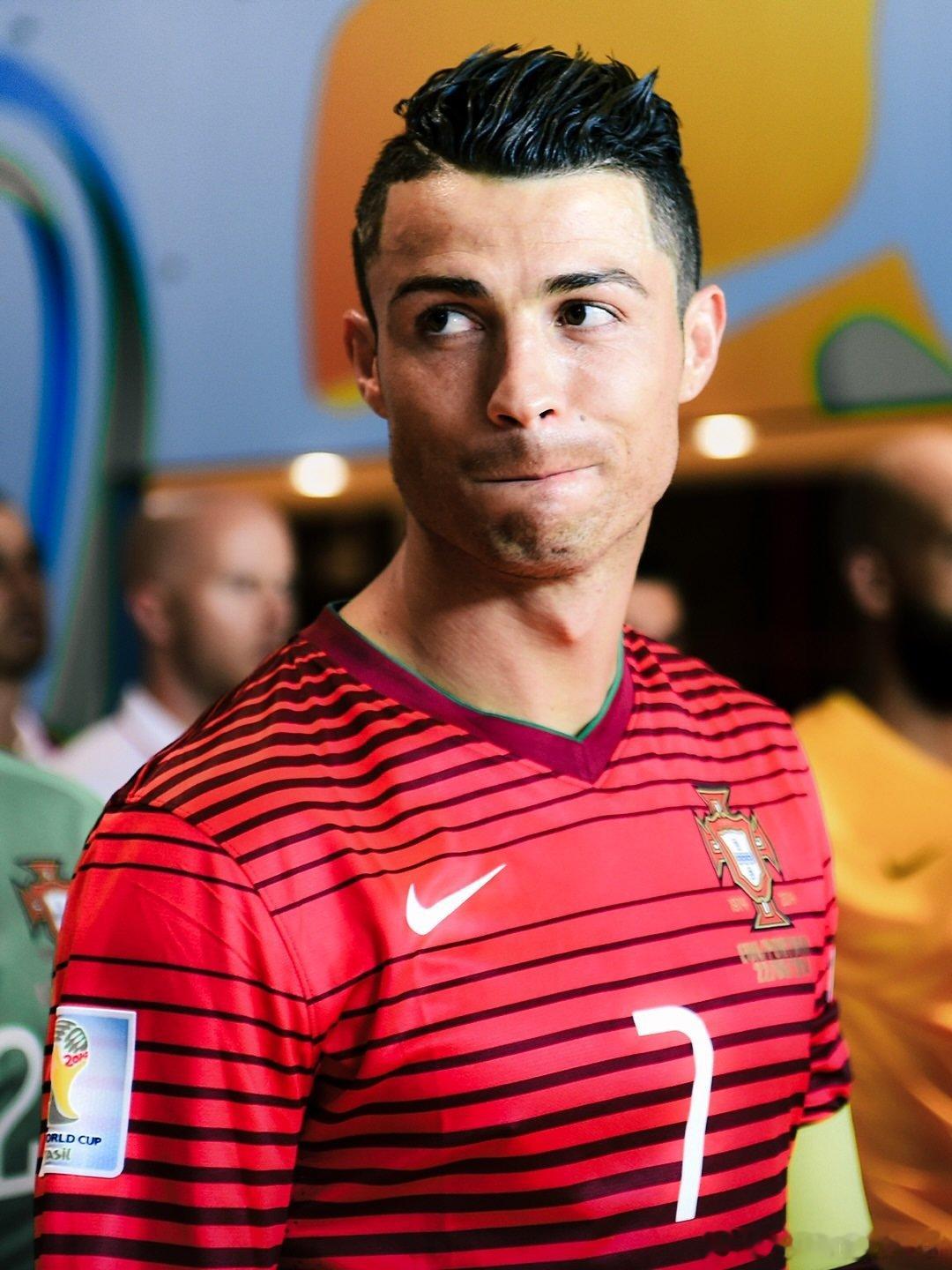 2014年世界杯，很多90后的第一次世界杯吧？！世界杯  cr：欧洲足球记录者 