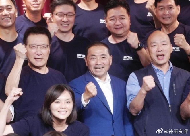 现在台湾的民众，绿营有40%左右的基本盘，这是人所共知的事。民进党奉“台独”为党