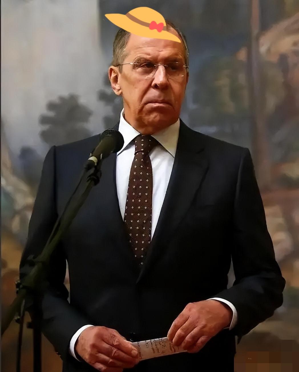 2026年4月23日，俄罗斯总统新闻秘书佩斯科夫扔出一个重要消息：普京愿意和泽连