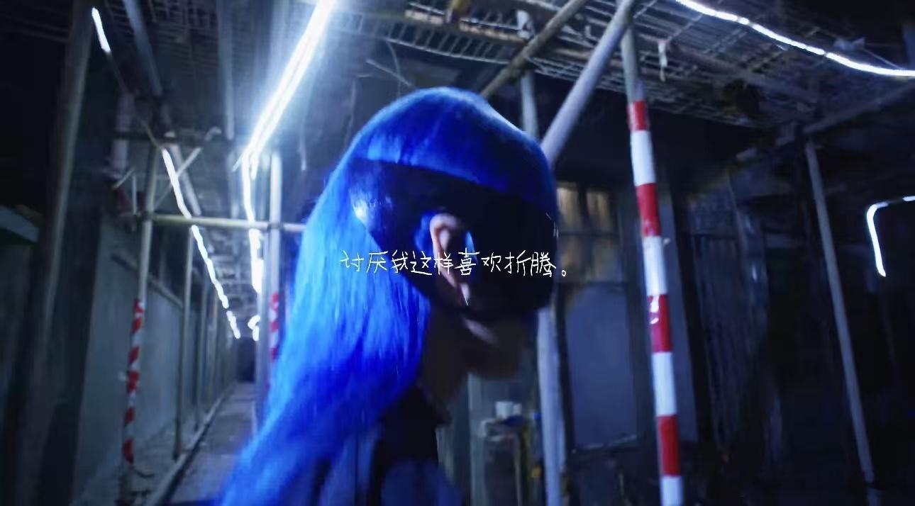 #周笔畅短片全是隐藏彩蛋##周笔畅微电影里的细思极恐# 不得不说第一次发现原来周