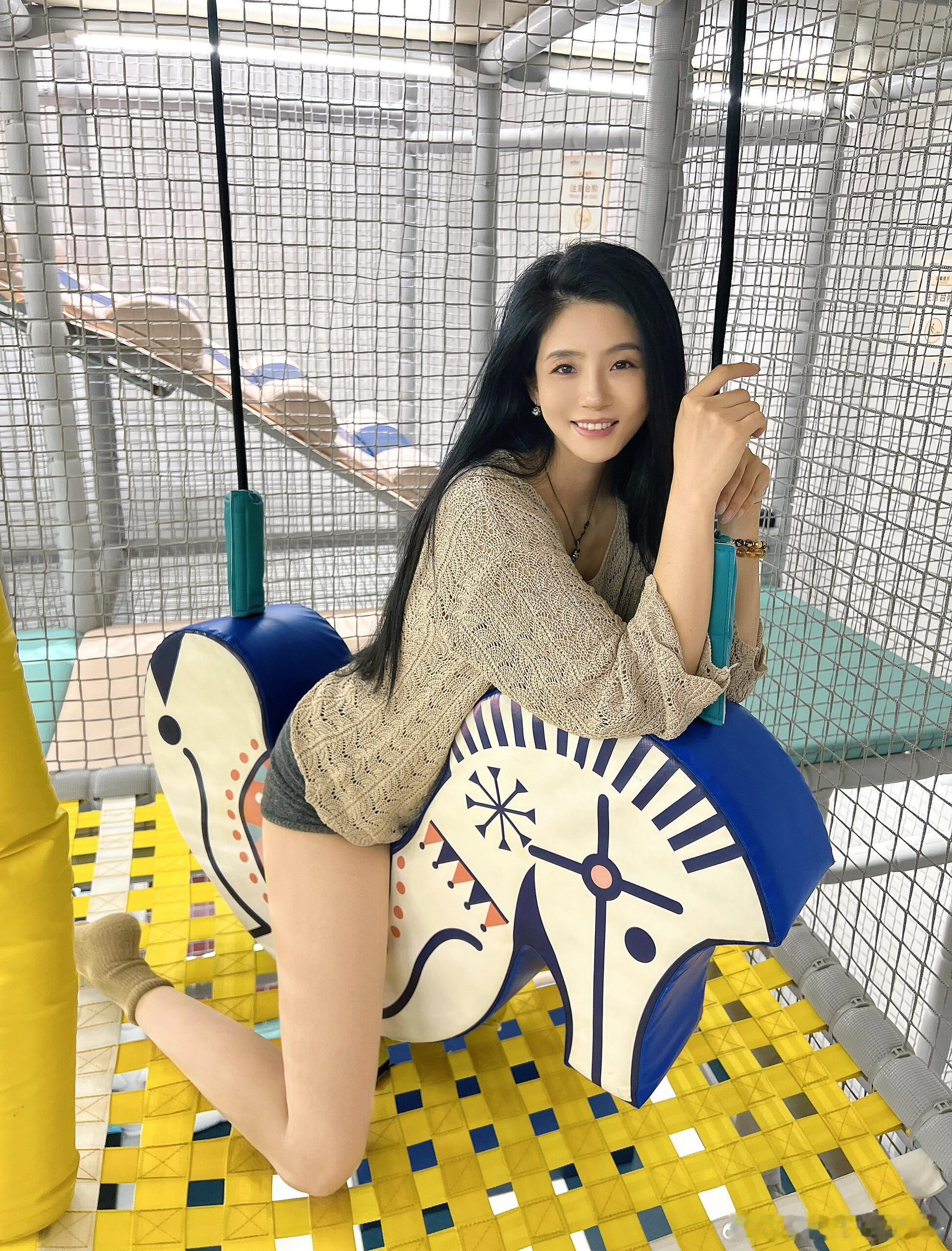 提前给自己过个儿童节涞觅润丝屈臣氏丝袜 ​​​