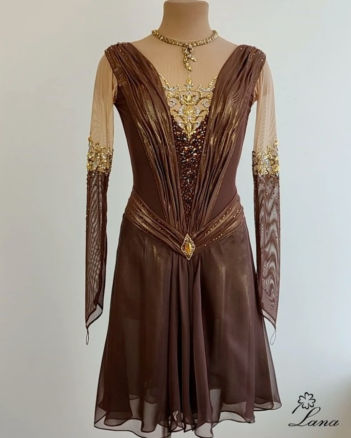 Simona Tkachman收集花样costume 2025-26赛季自由滑《