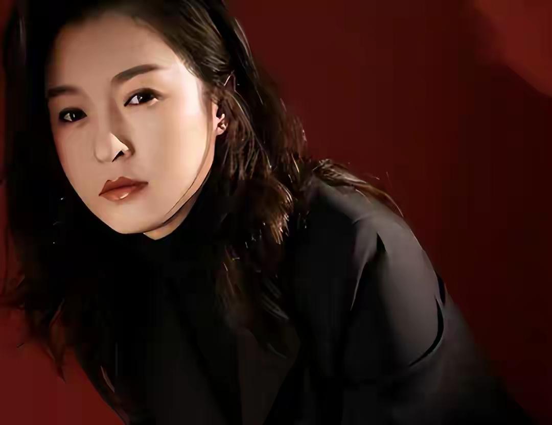 拒潜规则、40岁考北大，出道25年未红的魏小军，47岁活成自己的光
 
娱乐圈常