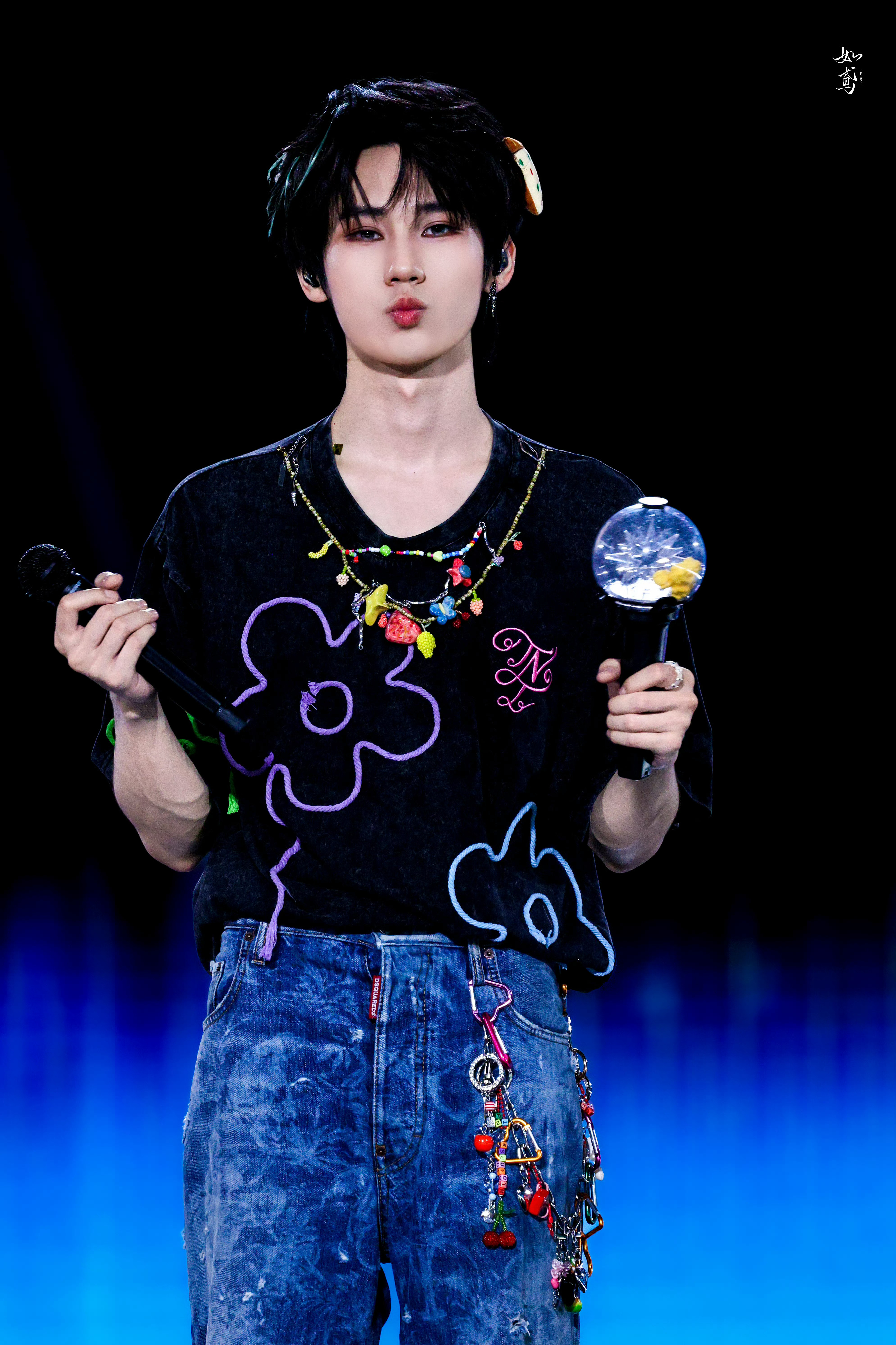 张真源💚张真源绿海相约爱意绵长💚张真源加冠礼演唱会請告訴我我對你來說有多重要