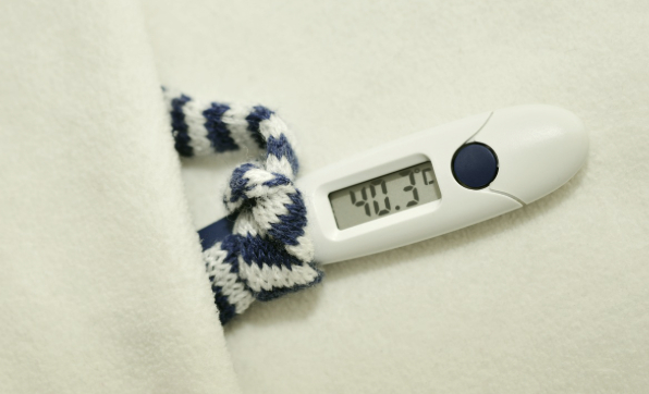 乙流和甲流都是流行性感冒的亚型之一。#儿童健康守护计划# 它具有很强的传染性，流