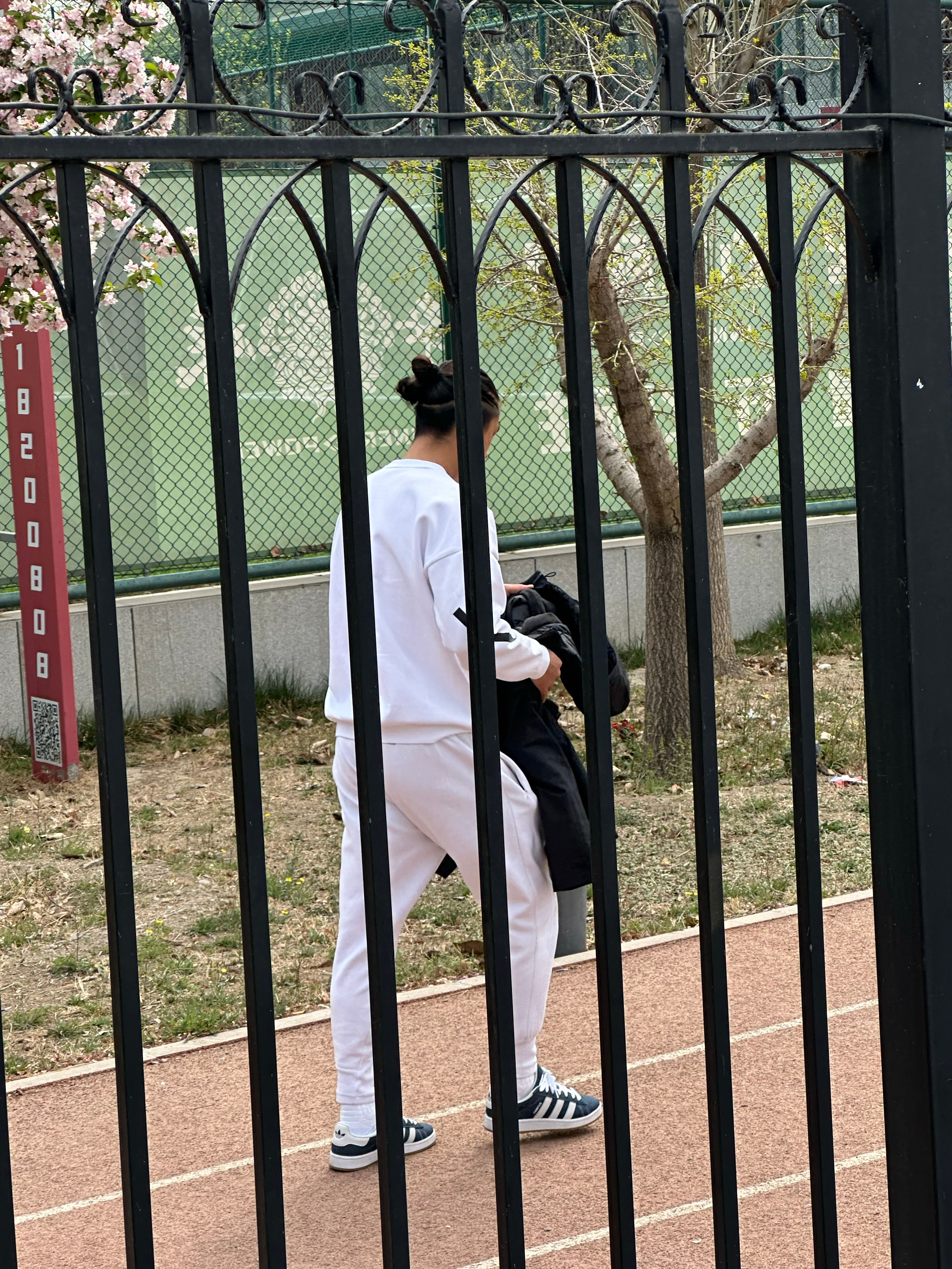 北京国安北京国安vs成都蓉城 北京国安队今日继续于上午安排训练计划。另外，昨天有