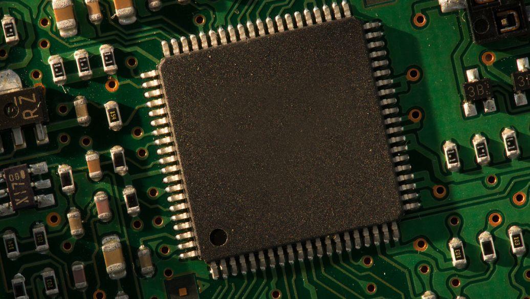 A 股五大主线集体异动，外资疯狂扫货，要变天了。

外资突然杀疯了！巴克莱直接拿