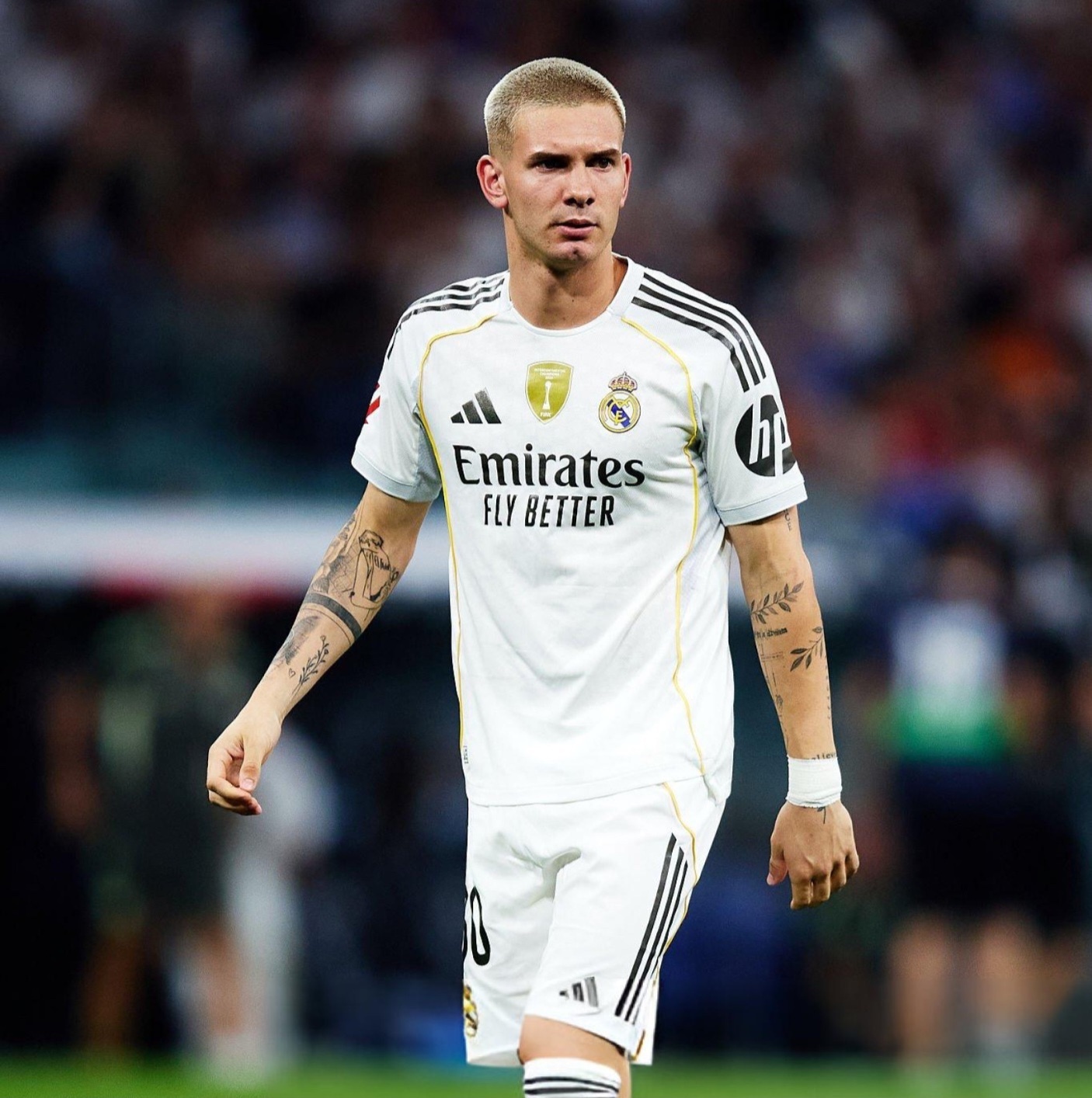 马斯坦托诺在过去4场比赛中只为皇马出场了8 分钟。 