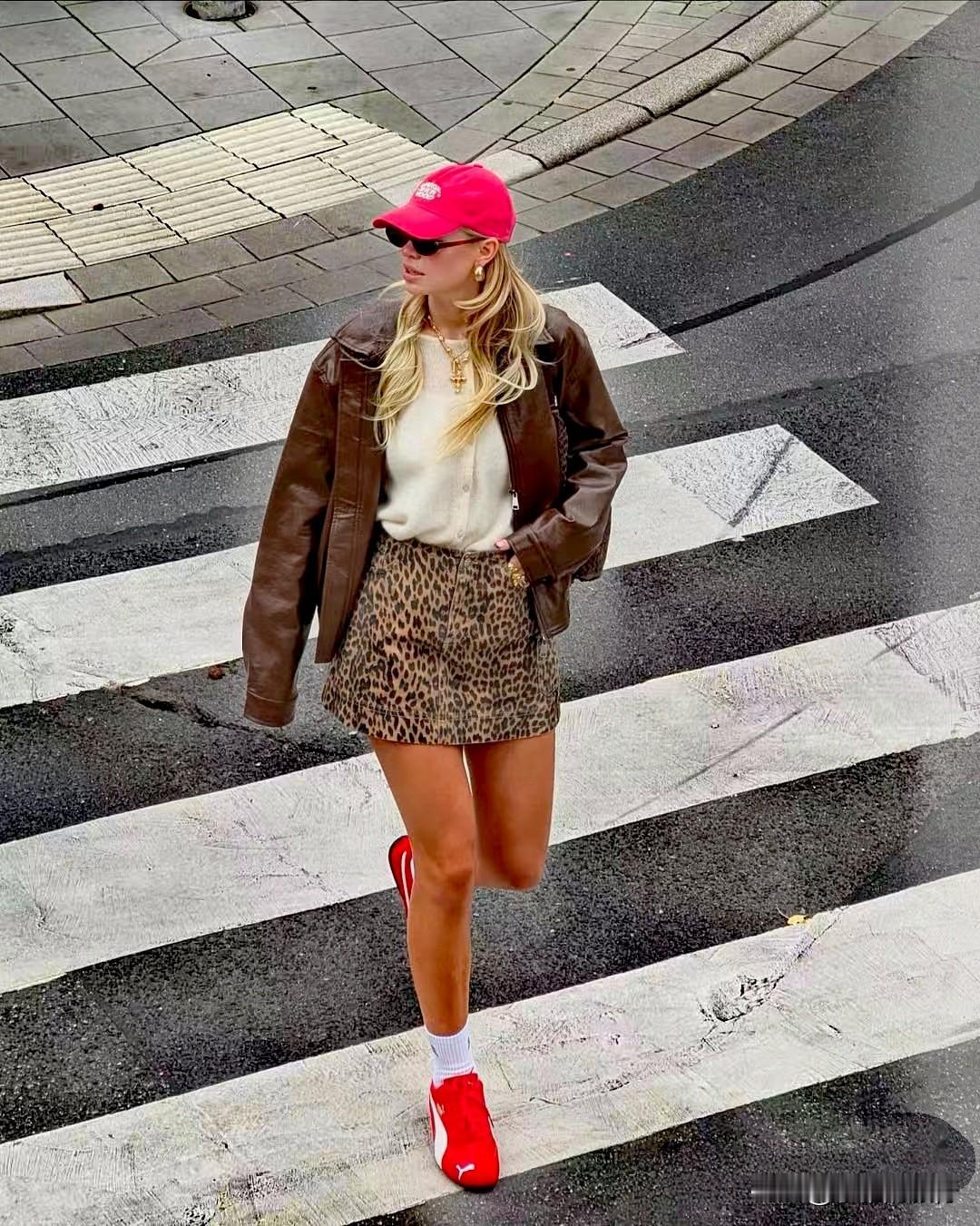 美搭社:博主的优雅穿搭

日常美穿搭 随性美穿搭 简约美穿搭 美搭技巧 随性美搭