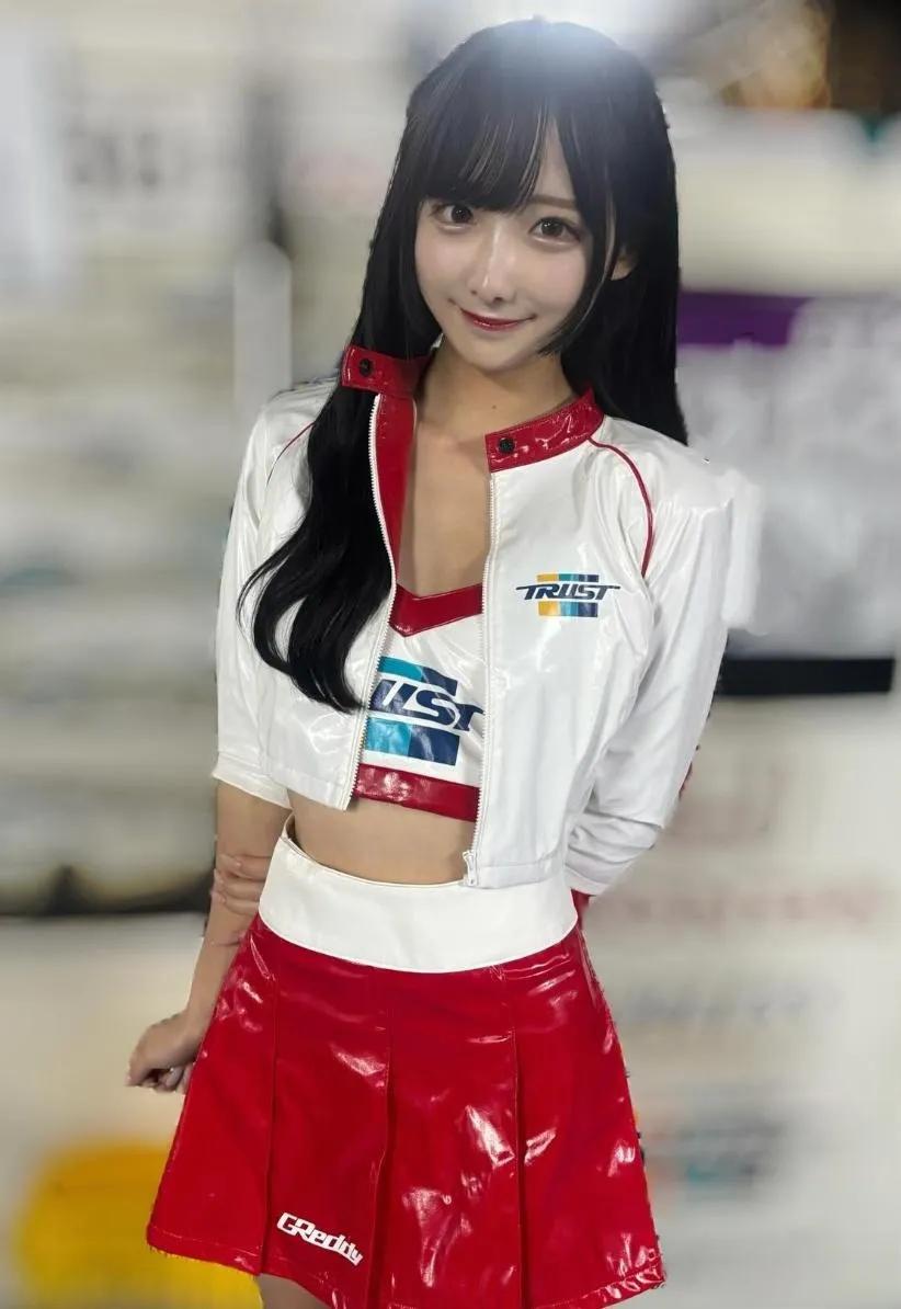 啥叫匠心啥叫仙人，这就是了。论崩老头，只服他们——

日本有个非常普通的小偶像叫