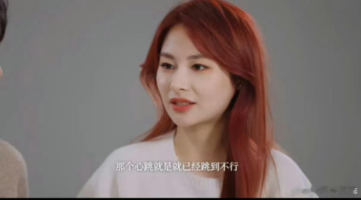 哇哦，陆虎嘘嘘十周年婚纱照太甜啦。十年爱情沉淀，从青涩蜕变成熟，笑容里都是幸福，