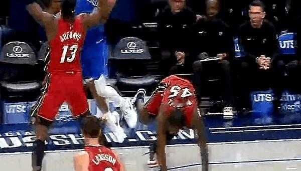 健康的浓眉，真的有点欺负人了。
最近那记战斧隔扣，直接把同为状元的维金斯给碾了，