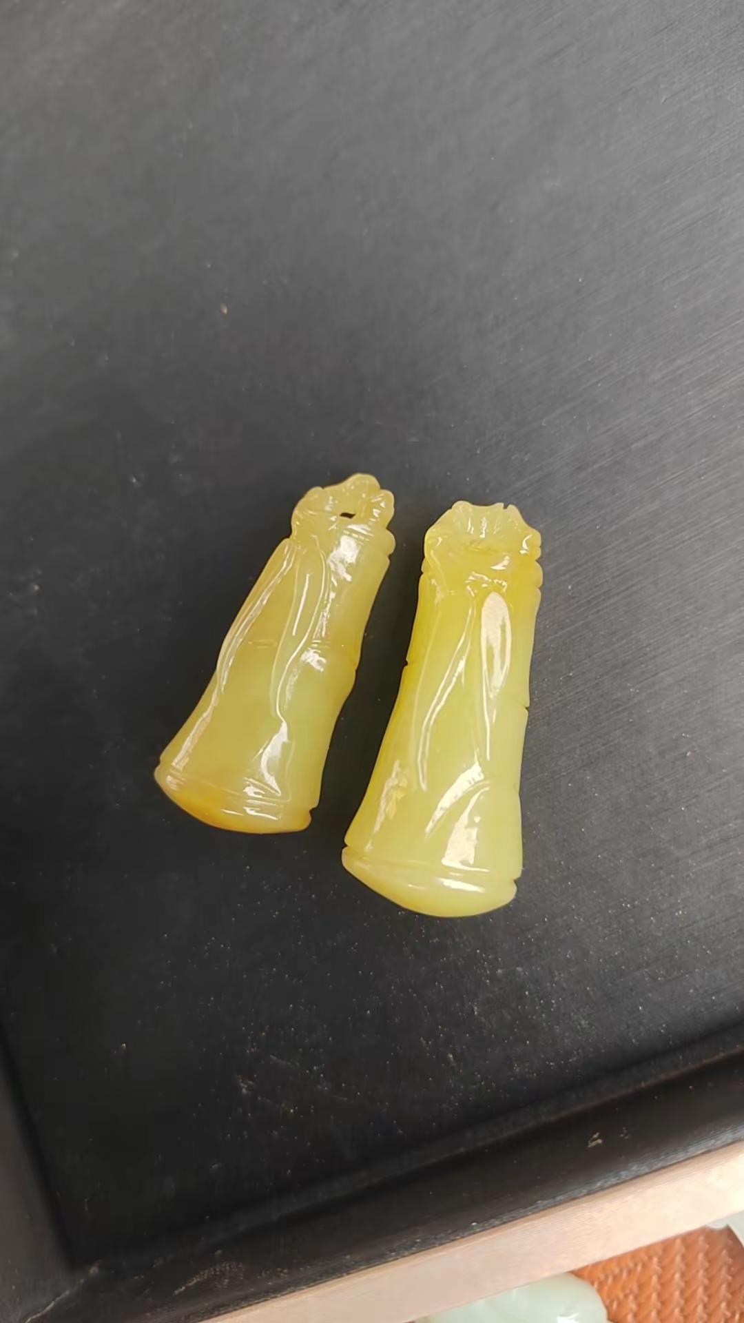 和田玉，精品竹节吊坠儿～