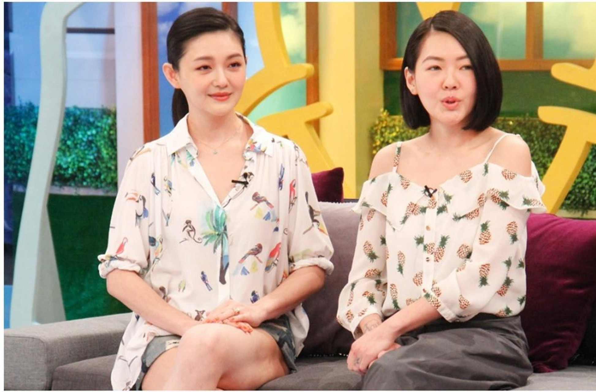 小S雨中送行悲痛发声 大S下葬后小S发声：“谢谢关心，一切顺利圆满。”大s今日下