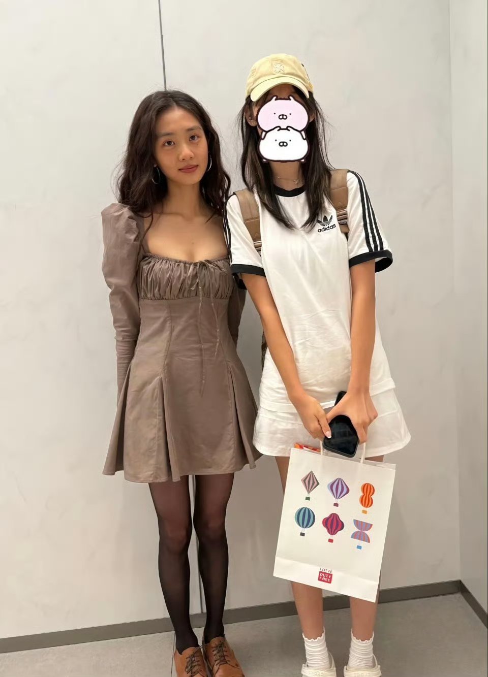 母女一起逛街，感觉好自由啊，和妈妈像朋友一样相处，和妈妈做闺蜜也很好欸[送花花]