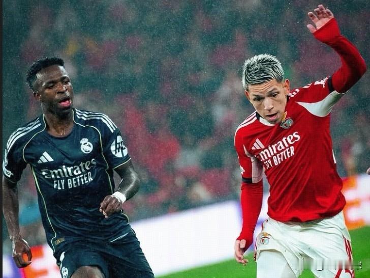 皇马的欧冠淘汰赛看点十足…欧洲冠军联赛 淘汰赛附加赛首回合，本菲卡对阵皇家马德里