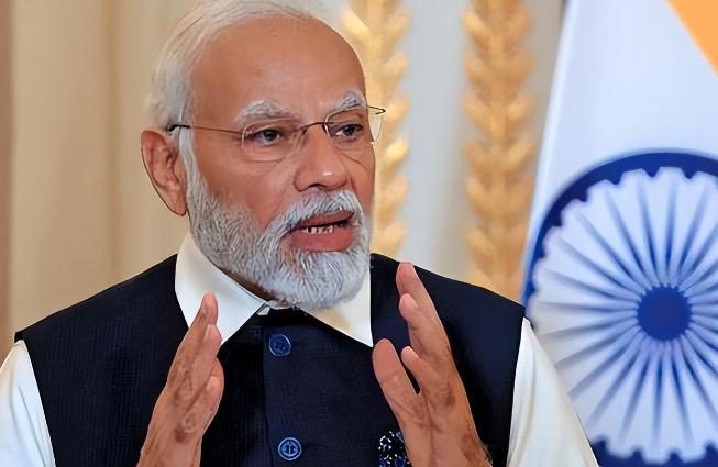 俄油轮南海集体改道印度，真相绝非“截胡”那么简单

近期，国际航运圈爆出一则引人