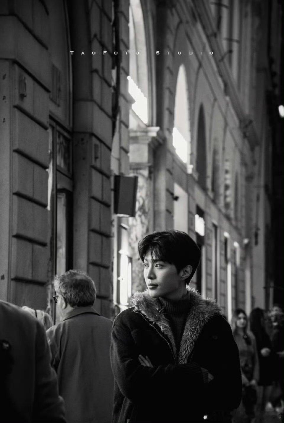 范丞丞和章若楠可以合作一部疼痛爱情剧了[彩虹屁][彩虹屁][彩虹屁]好优越的贵族