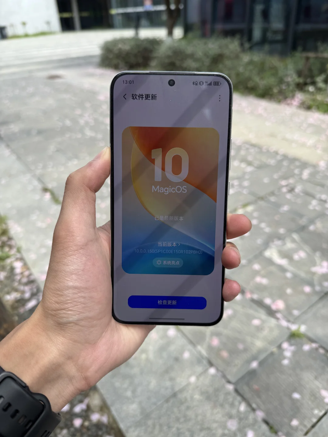 荣耀更新后续航有变化？ 我自己更新了之后才知道，昨天荣耀MagicOS...