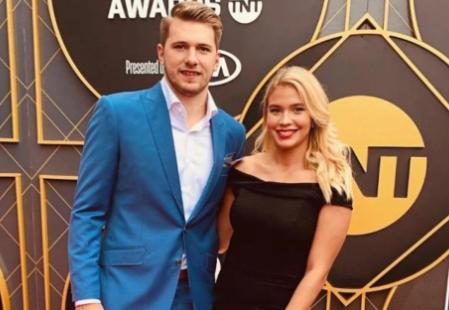 按照湖人跟队记者亚伦-科恩的说法，东契奇目前已经回到了斯洛文尼亚，目的是迎接自己