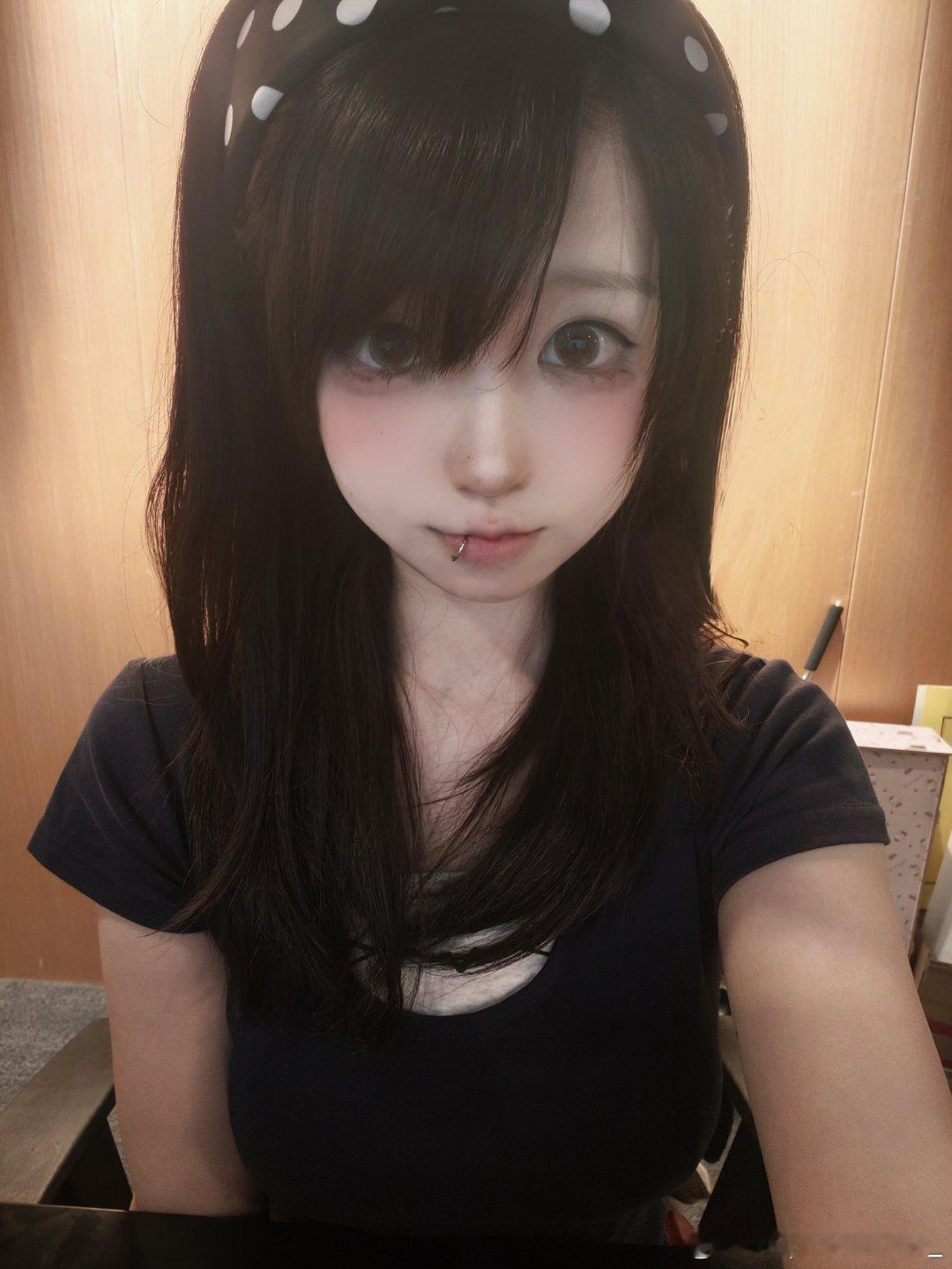 负咪者 当猪 