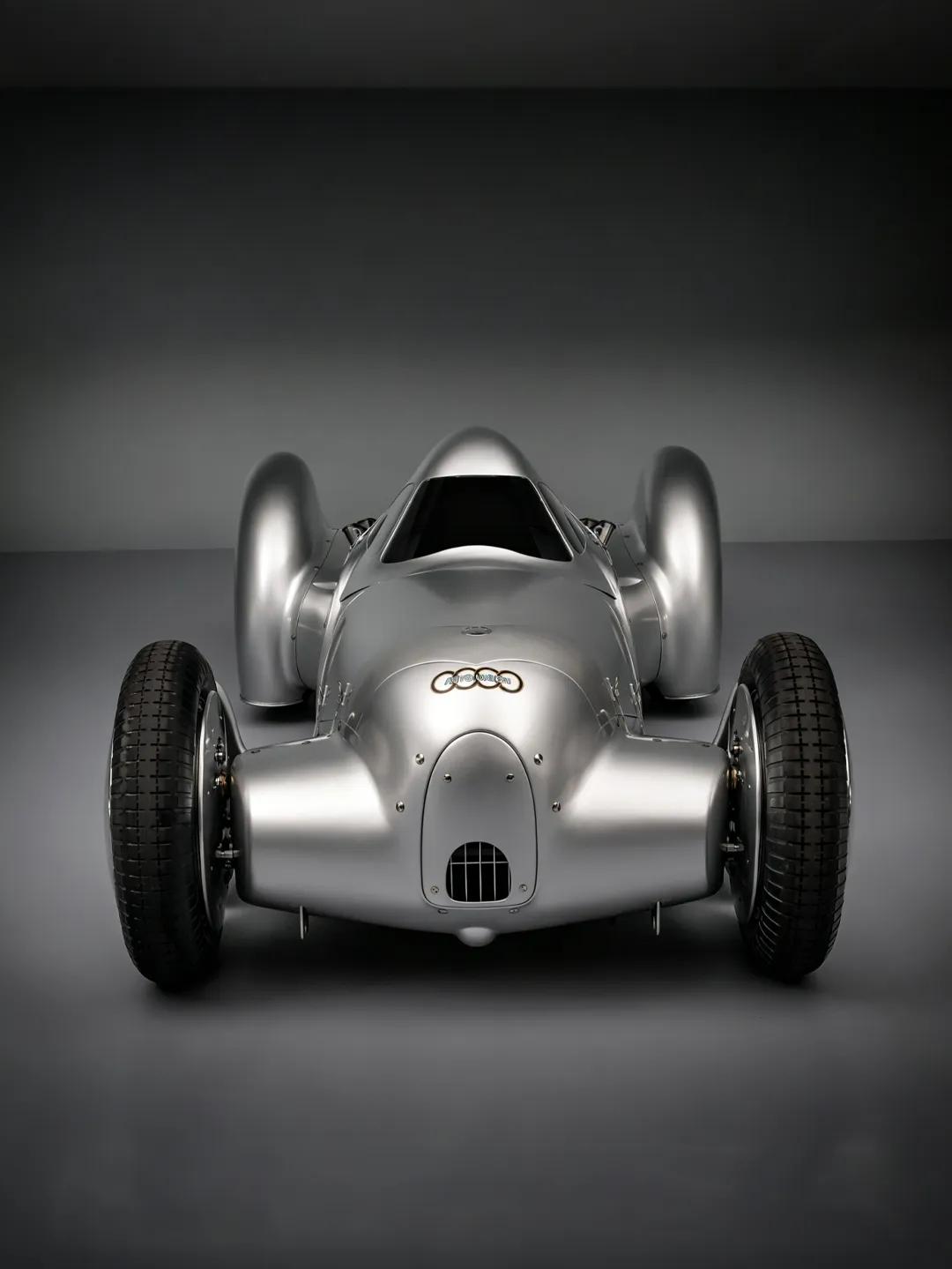 奥迪最近推出2026款Auto Union Lucca复刻版，由奥迪传统部门历时