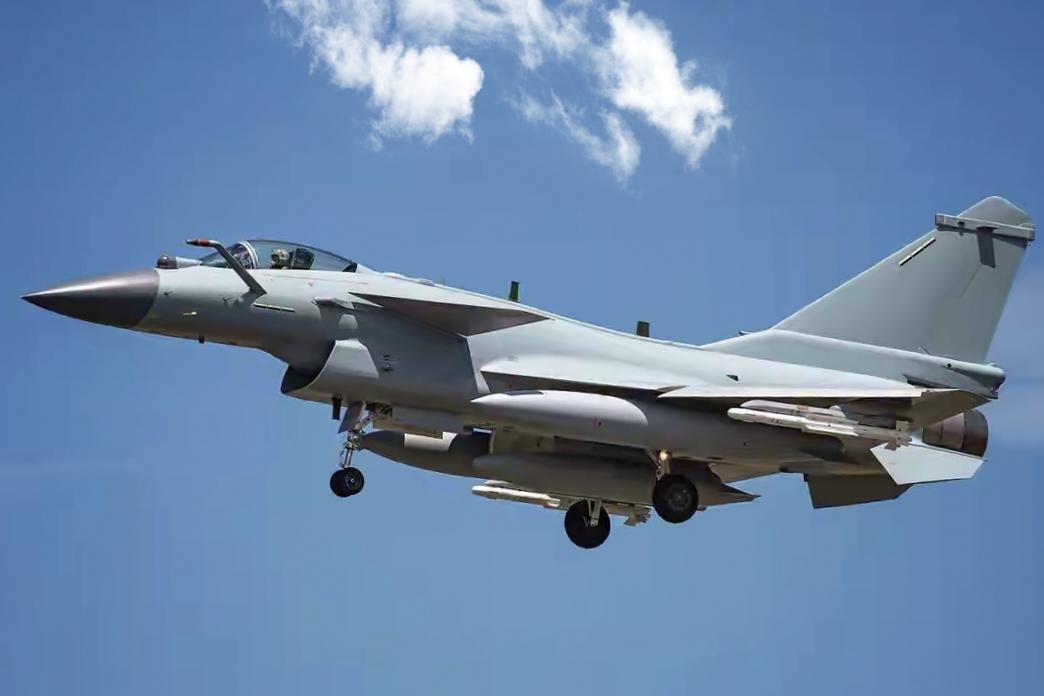 波音彻底放弃印尼139亿美元F-15EX战机大单，这款战机寿命成本超F-35还没