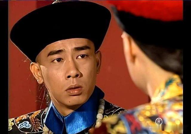偶尔又看了下98版的《鹿鼎记》，感觉在那么多的韦小宝扮演者中，还是陈小春演的最正