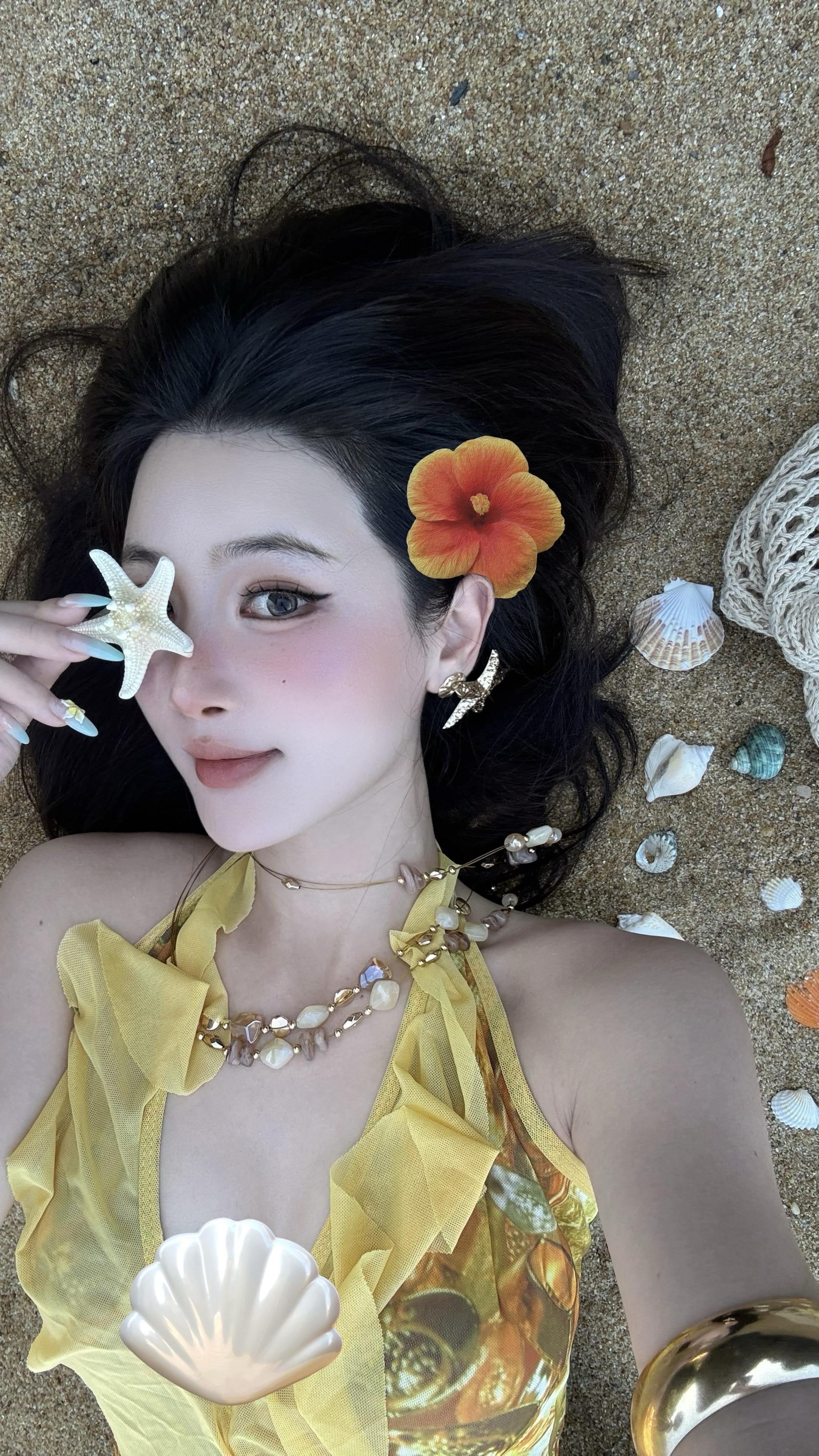 𝐿𝑜𝑠𝑡 𝑖𝑛 𝑡ℎ𝑒 𝑏𝑙𝑢𝑒.🪸🐚🌊