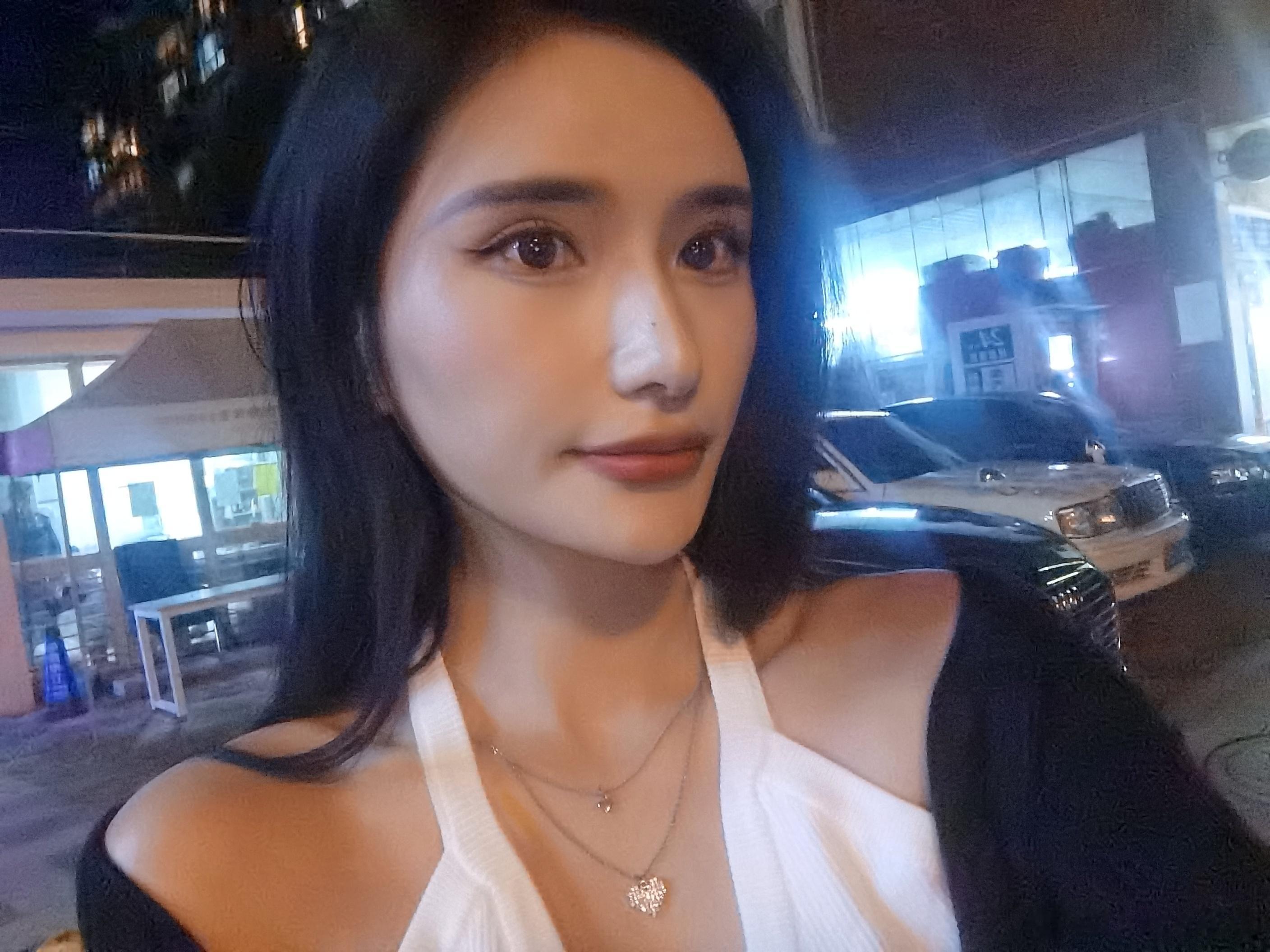 如果我哪天颈椎病了 都是因为自拍老歪着头[笑cry]#天蝎##美女#  ​​​