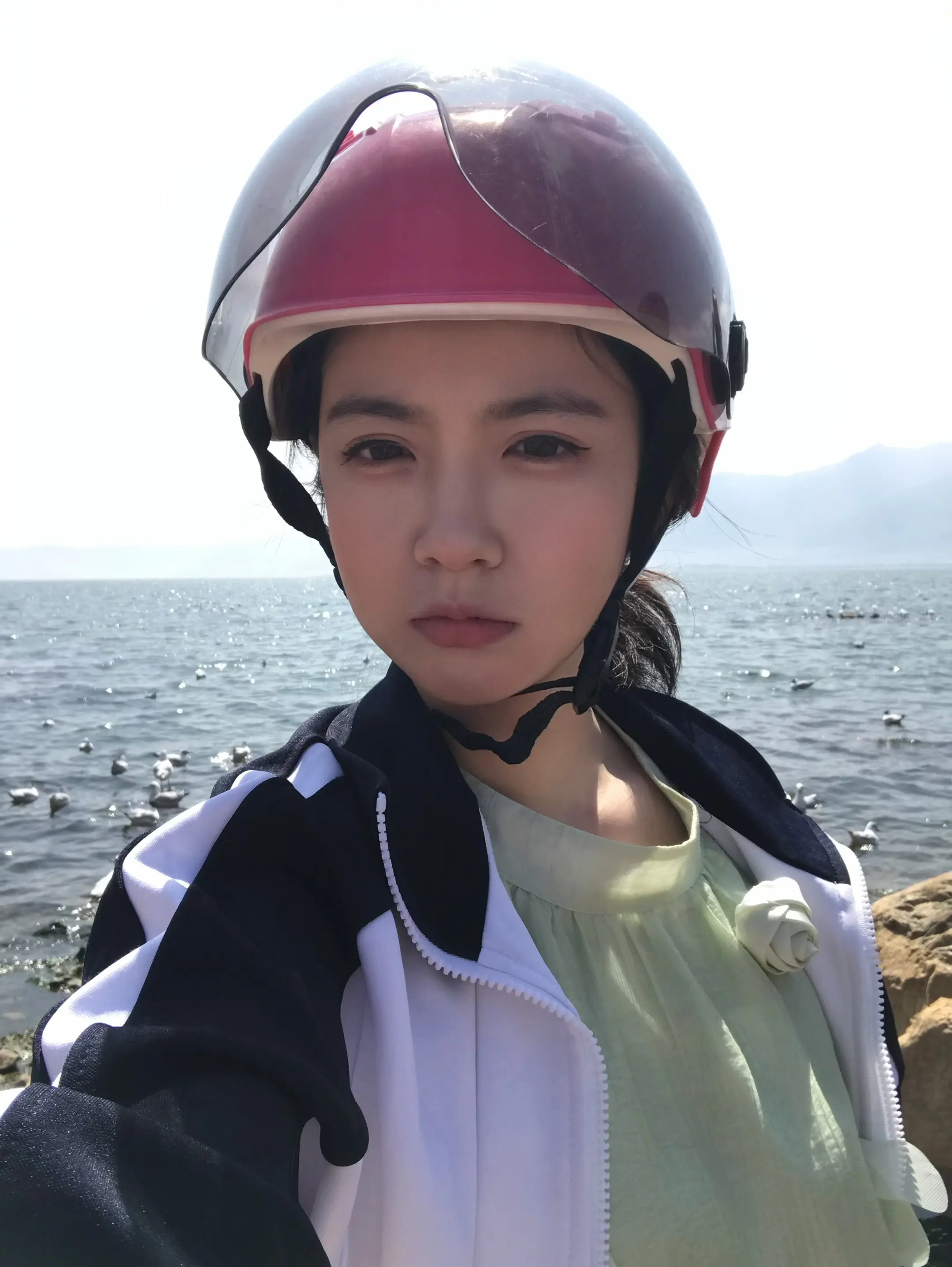 好久不见 我拿到驾照了 你愿意站在国道上吗