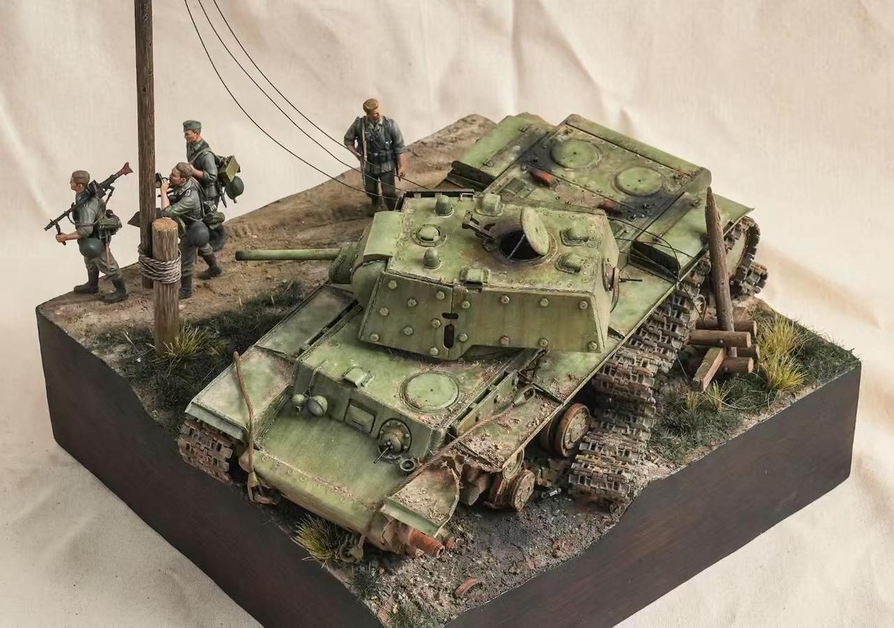 1/35俄罗斯kv1。国外模友作品