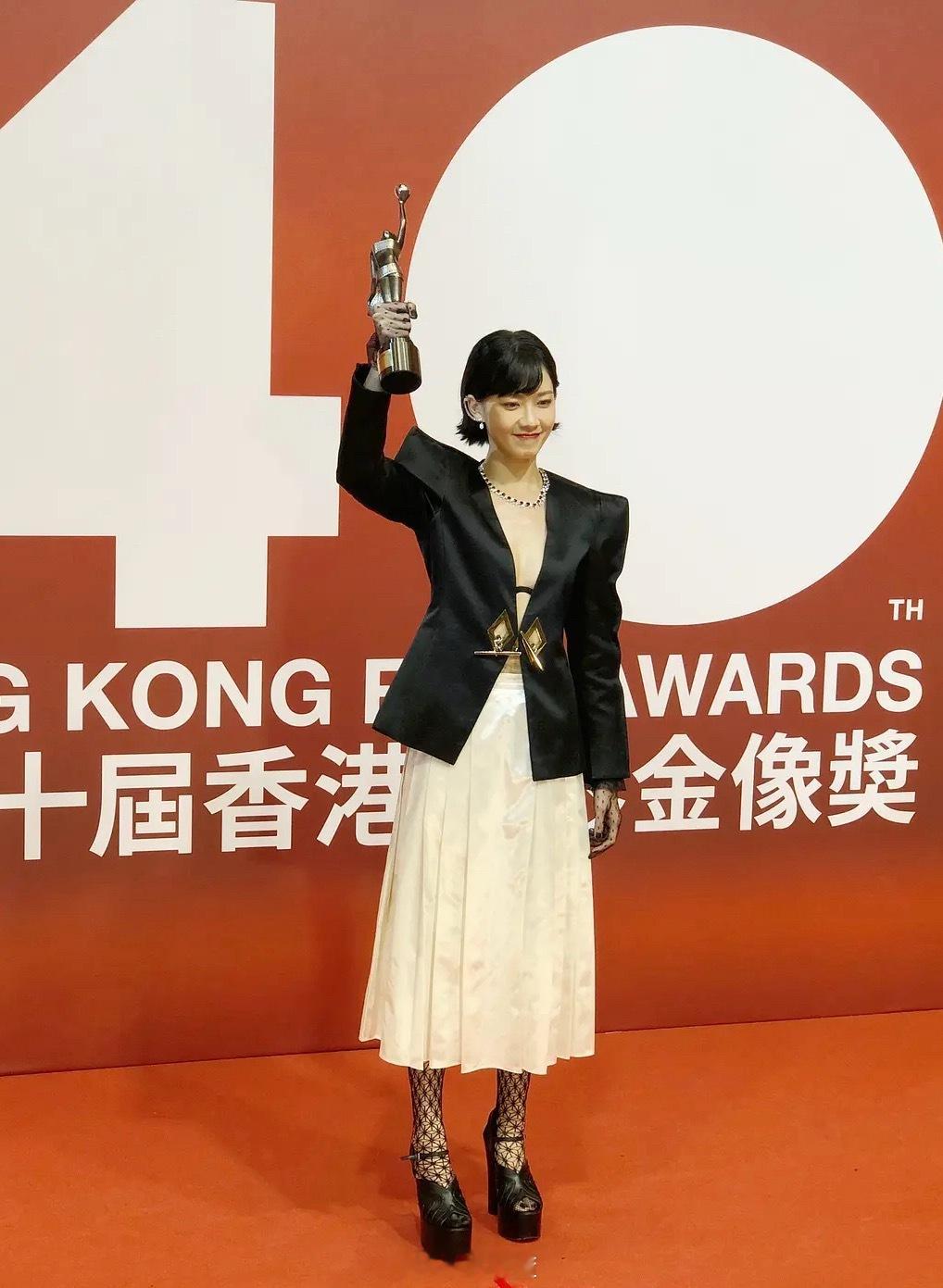 廖子妤之前在电影「梅艳芳」「毒舌律师」里均展现了极好的演技，并以「梅艳芳」拿下金