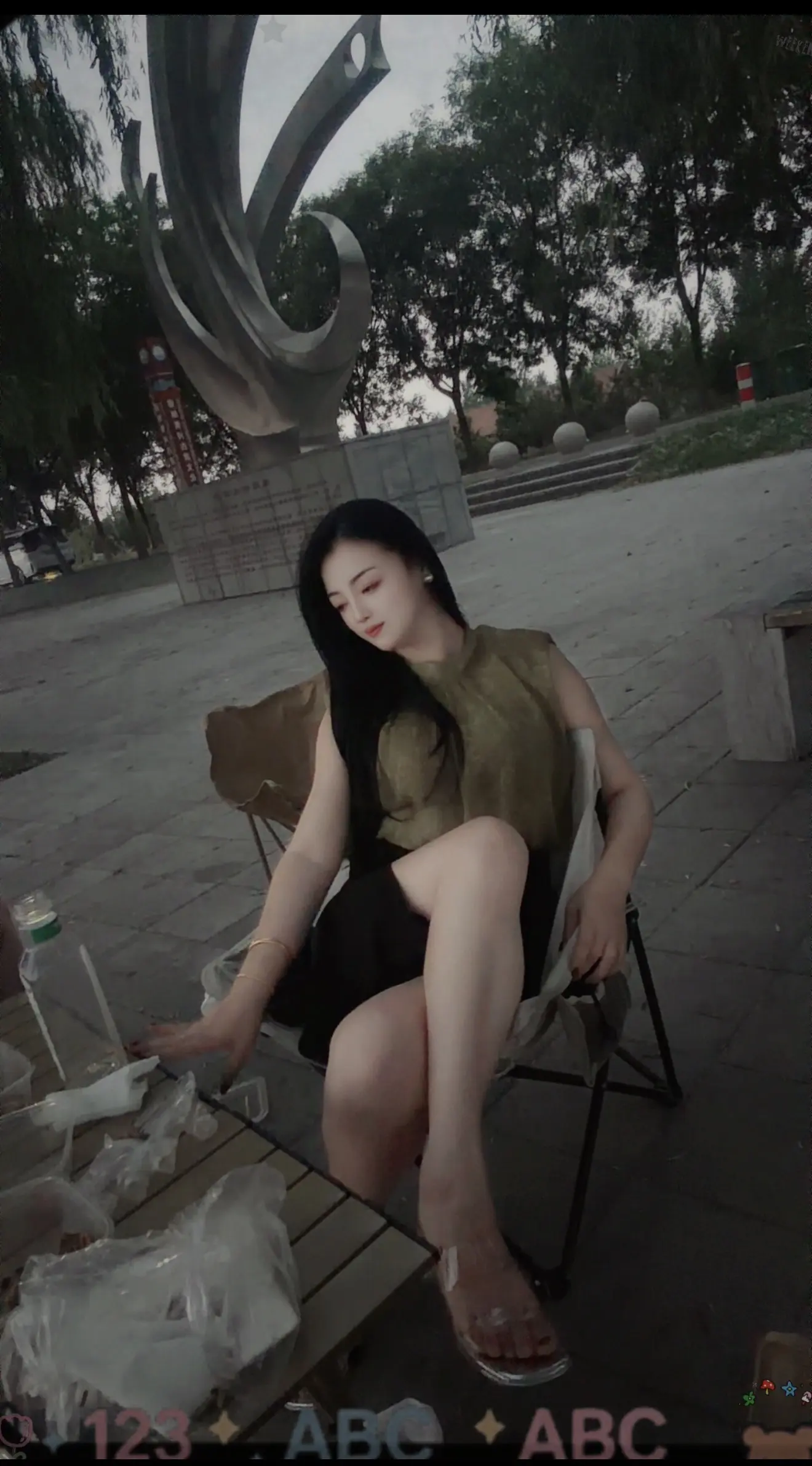 你 不用多好，我喜欢就好；我没有很好，你不嫌弃就好。