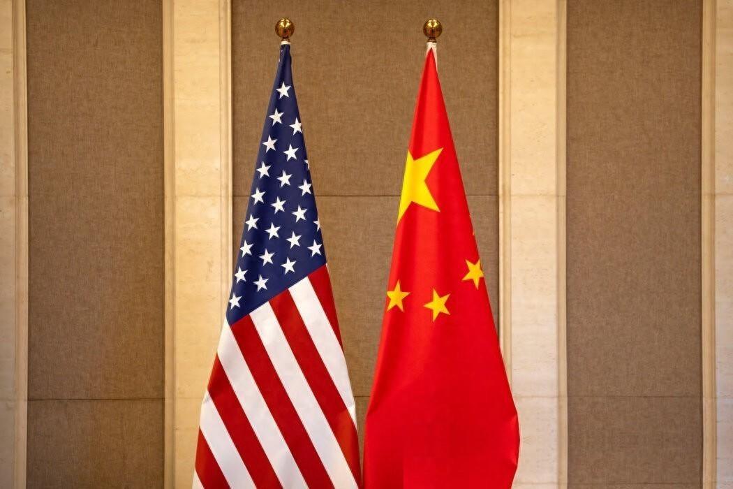 美国最近这一波操作，可以说是把精明和急迫两个词演绎得淋漓尽致。
当地时间7月24
