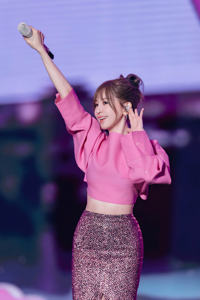 王心凌最厉害之处就是在低谷期买回了她所有的音乐版权了吧。 