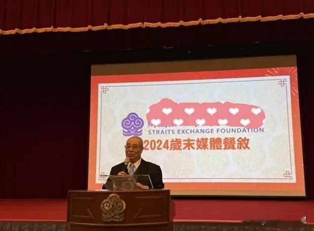 台岛“海基会董事长”吴丰山今天表示，推动两岸对话与和平发展是增进人民福祉的核心。