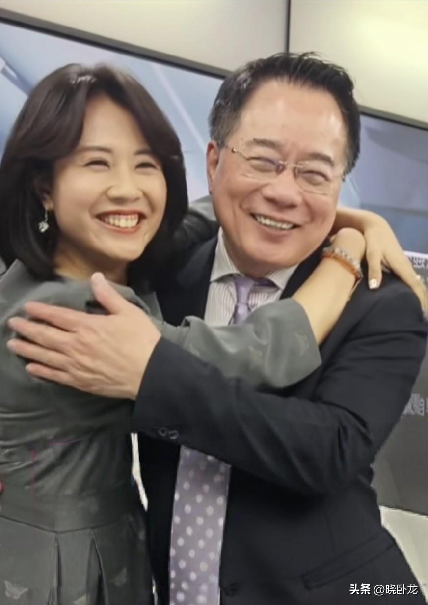 蔡正元：我在里面一定练“帝王神功”！

忒逗了这个蔡正元，中天何橞瑢叫郭正亮和栗