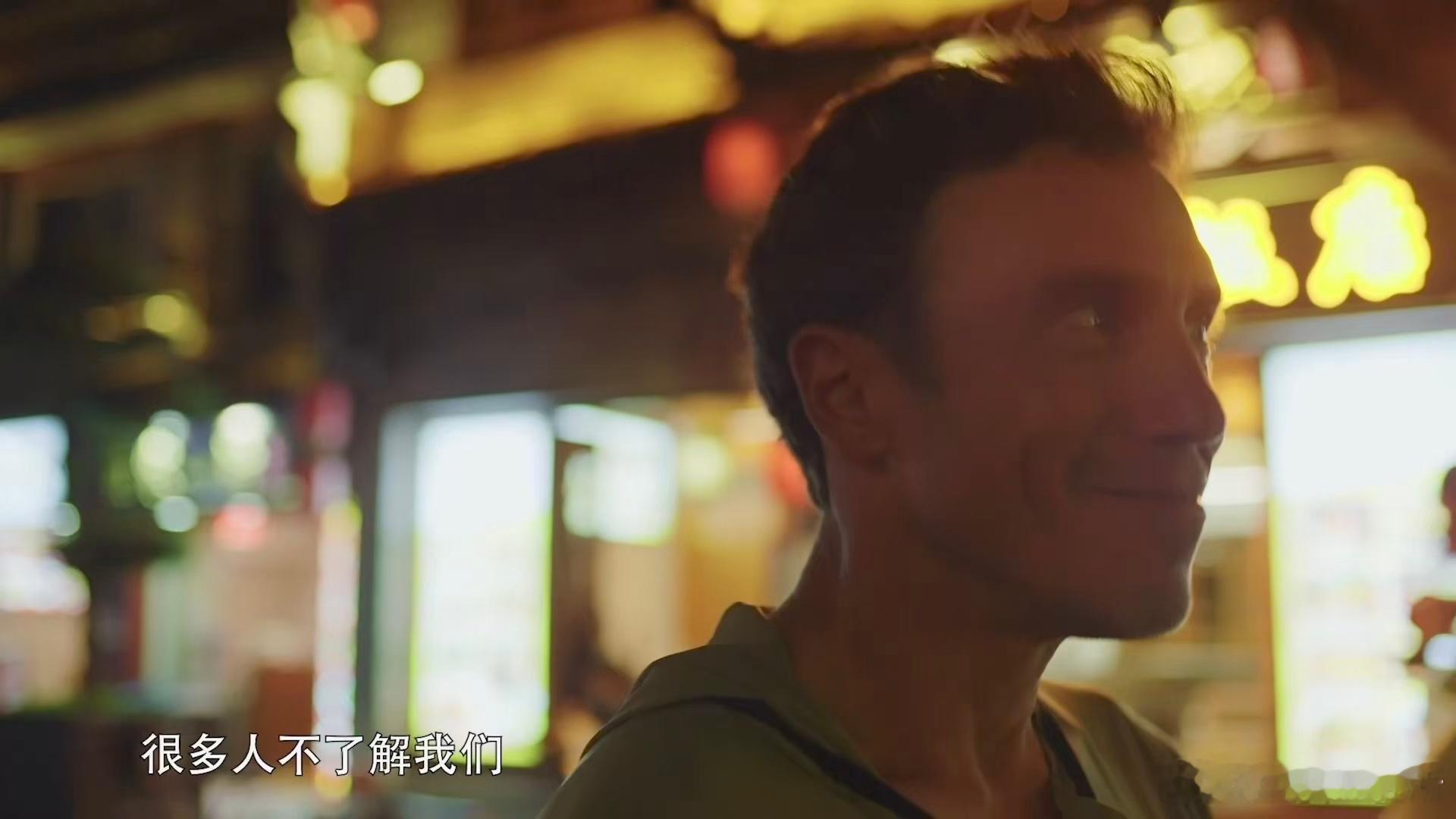 2200年的贵州古镇为何汇聚天下味道寻找最美目的地秘境贵州 咬一口外酥里嫩的豆腐