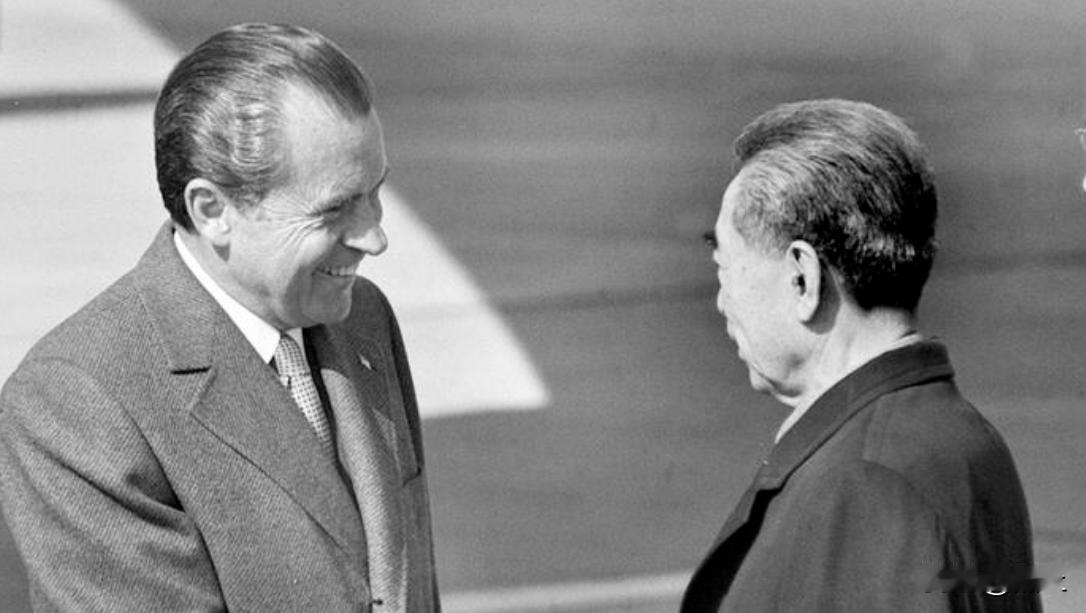 1972年北京，是什么让访华的尼克松总统感到后怕：这是怎样的一支队伍？一夜之间动