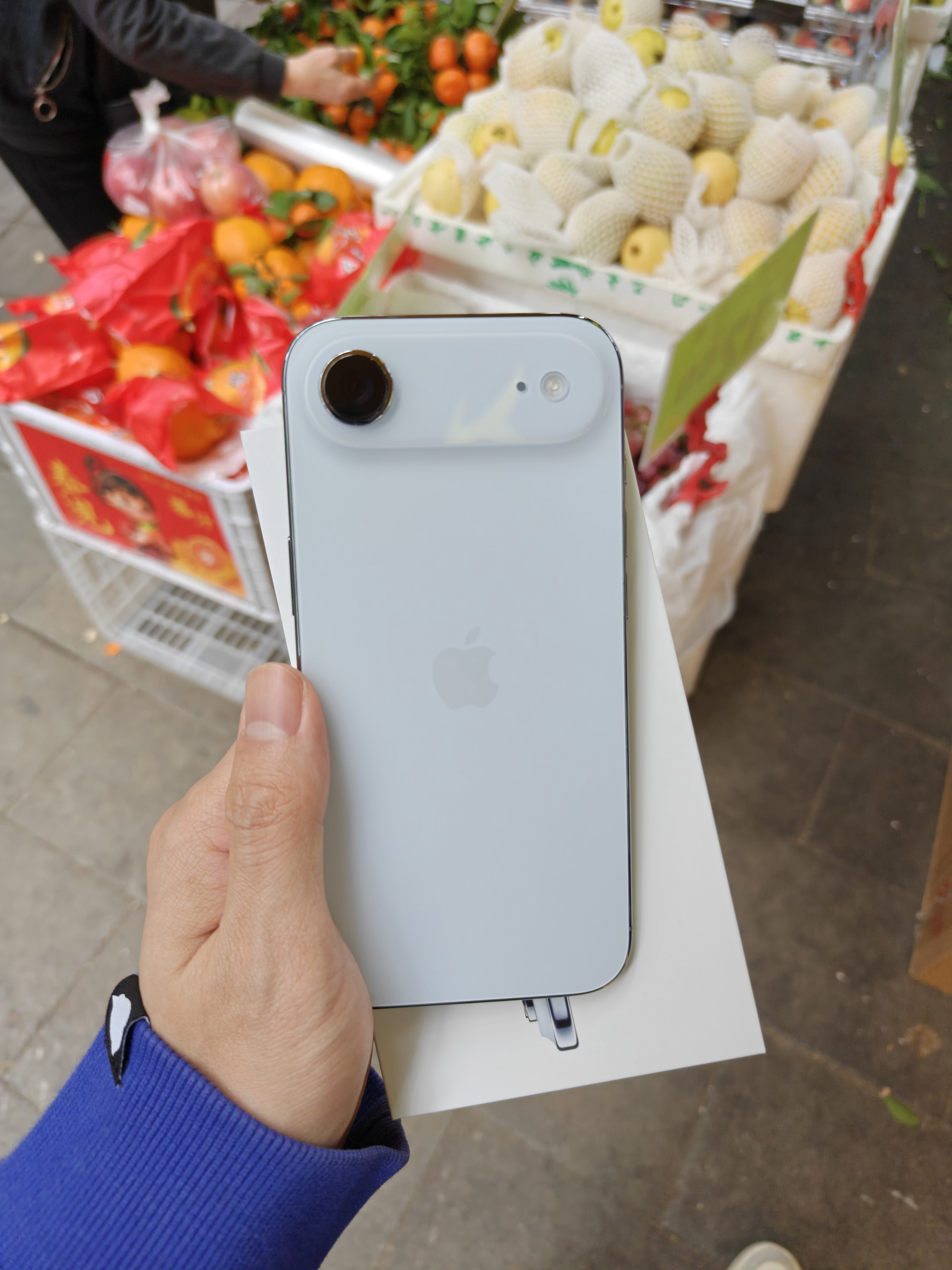 5499的iPhone Air到了，抽空再去营业厅办eSIM