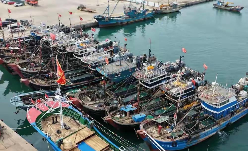 35万转给“小三”全得还，

法院真敢判，

钱到底算谁的？

去年底，上海黄浦