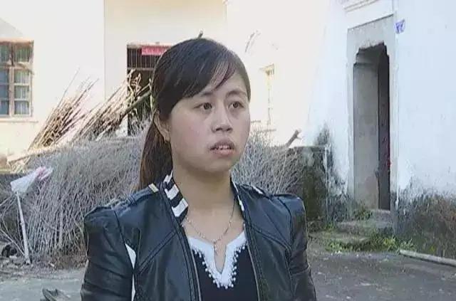 安徽省池州，一位21岁的女子张海香，结婚才一个多月，丈夫就突发心梗离世了。
张海