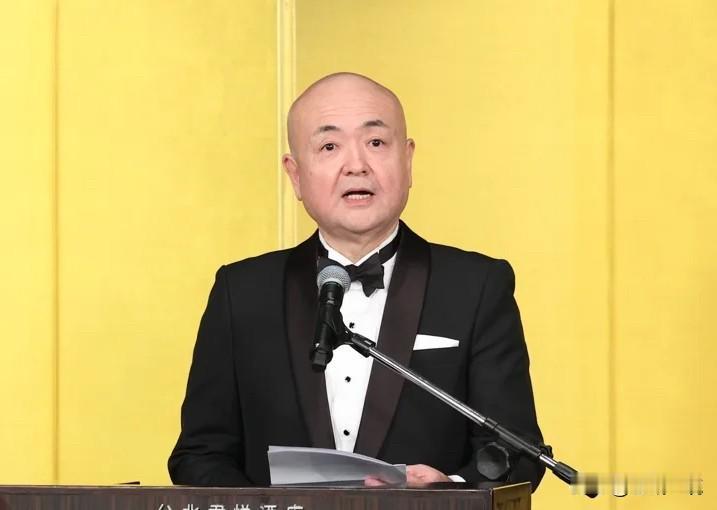 矢板明夫被香港男子掌掴  日本驻台代表叫嚣：暴力绝不被允许

滞留台湾的日本媒体