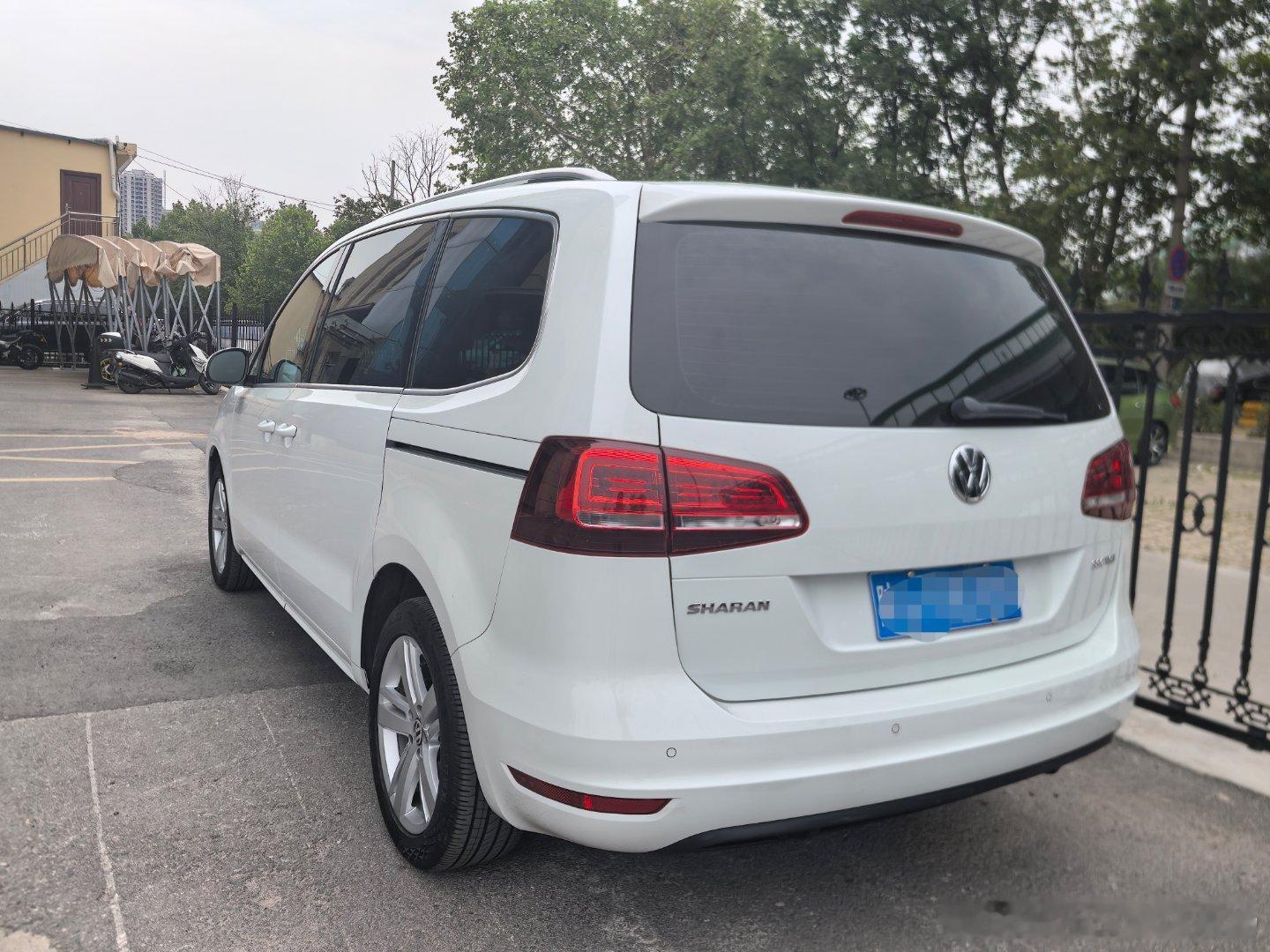 二手车参谋老杨胡言乱语车子是用了开或者坐的，不见得所有的车子开着坐着感觉一样的。