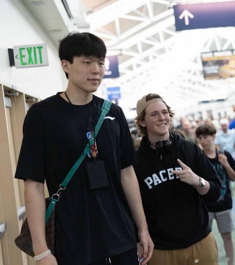球迷发长文:  从地理上讲，NBA球队所在的28个城市对应中国的城市，顺便看看选
