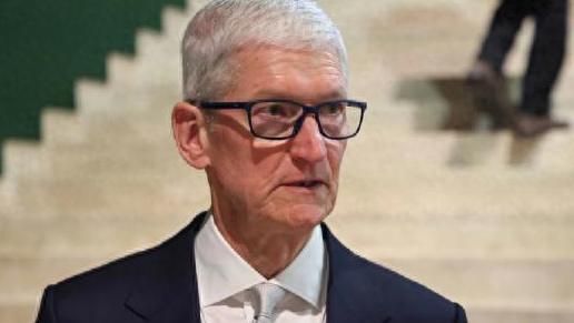 美国科技圈和媒体圈吵翻了天！苹果新闻这次彻底卷入舆论风波，被实锤疑似搞意识形态偏