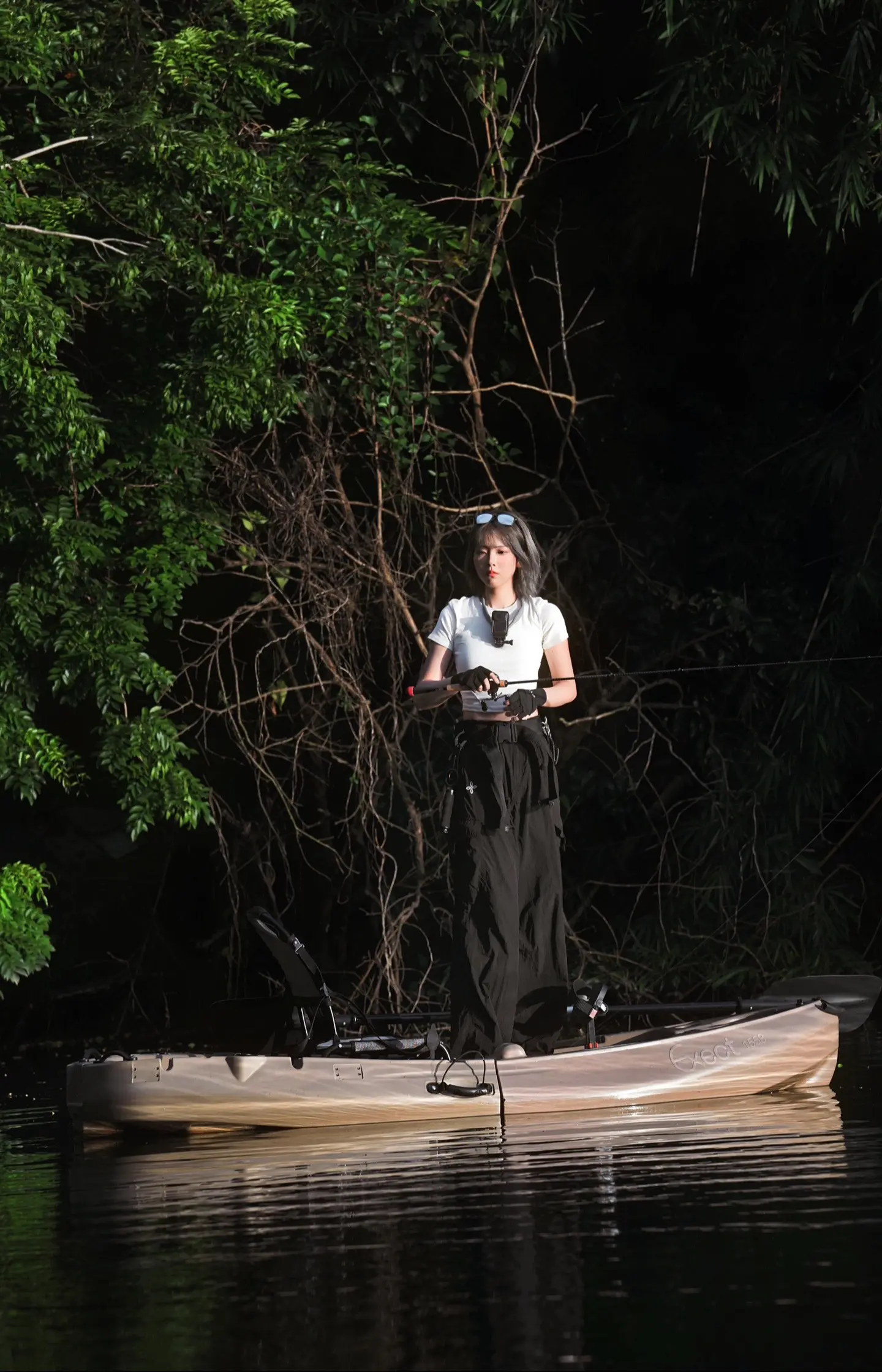 钓鱼  自由尽兴且快乐。